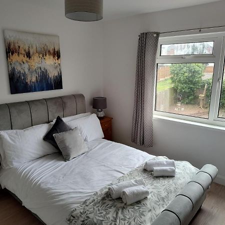 Wavertree Drive 3 Bed Contractor Home In Leicester Dış mekan fotoğraf