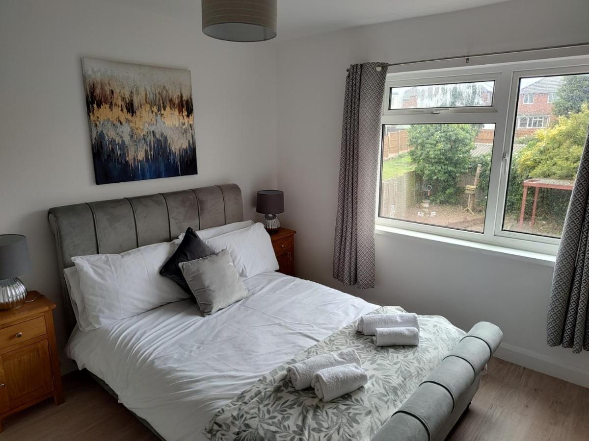 Wavertree Drive 3 Bed Contractor Home In Leicester Dış mekan fotoğraf
