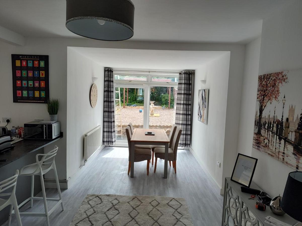 Wavertree Drive 3 Bed Contractor Home In Leicester Dış mekan fotoğraf
