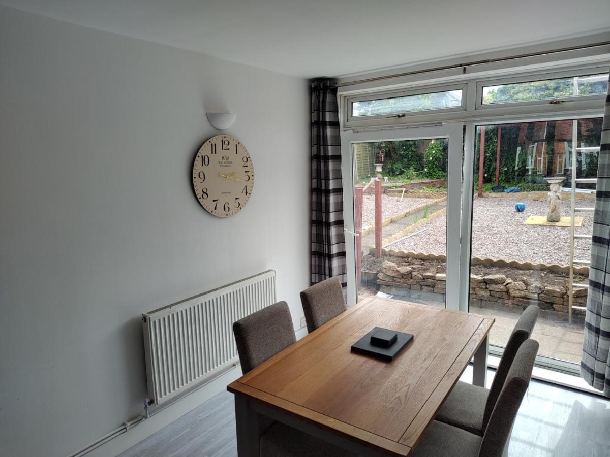 Wavertree Drive 3 Bed Contractor Home In Leicester Dış mekan fotoğraf